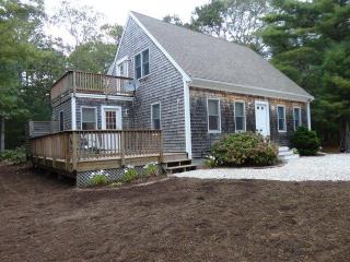 40 Turtle Pond Rd, Eastham, MA 02642 exterior