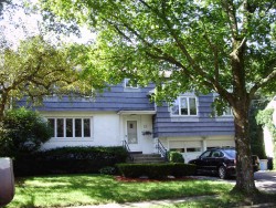 26 Placid Rd, Newton, MA 02459 exterior