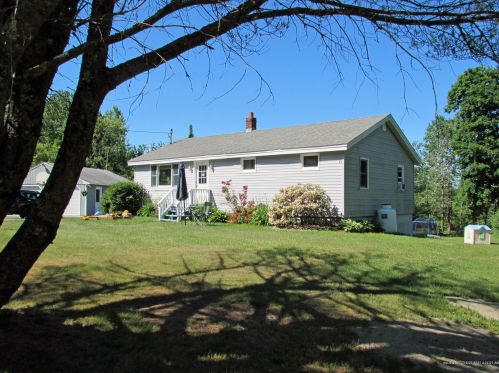 515 Spruce Head Rd, South Thomaston, ME 04858 exterior