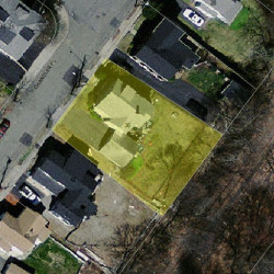 36 Chandler Pl, Newton, MA 02464 aerial view