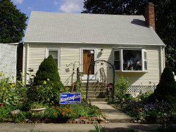 31 Grant St, Newton, MA 02465 exterior