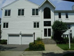 116 Old Farm Rd, Newton, MA 02459 exterior
