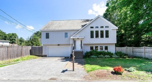 21 Summer St, Topsfield, MA 01983 exterior