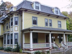 30 Chesley Rd, Newton, MA 02459 exterior