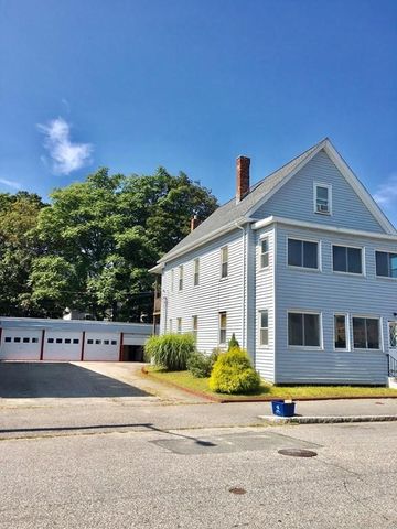 18 Arthur St, Worcester, MA 01604 exterior