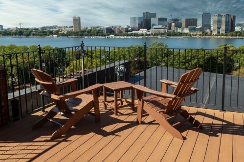 182 Beacon St, Boston, MA 02135 exterior