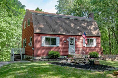 178 Fordway Ext, Derry, NH 03038 exterior