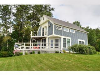 244 Orchard Commons Rd, Mechanicsburg, VT 05461 exterior