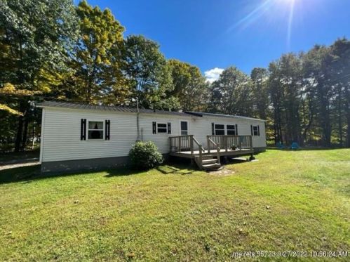 221 Narrows Pond Rd, Winthrop, ME 04364 exterior