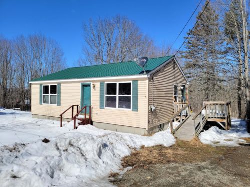 352 Brighton Rd, Solon, ME 04979 exterior