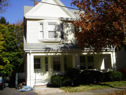 33 Waldorf Rd, Newton, MA 02461 exterior