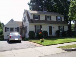 92 Fairway Dr, Newton, MA 02465 exterior
