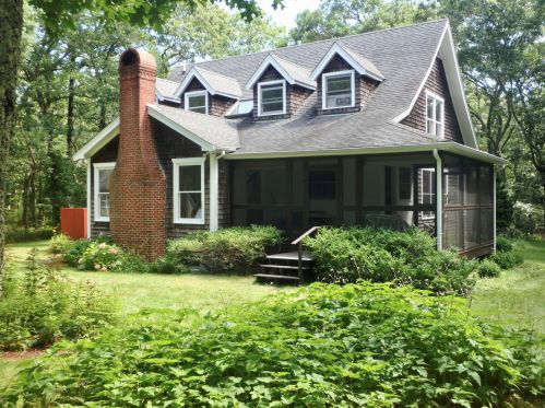 3 Quantapog Rd, Edgartown, MA 02568 exterior