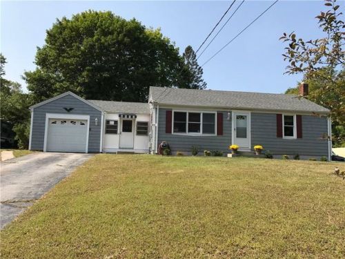 890 Victory Hwy, Burrillville, RI 02839 exterior
