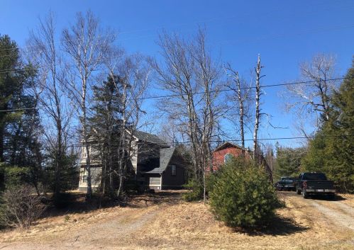 1137 Ridge Rd, Pembroke, ME 04666 exterior