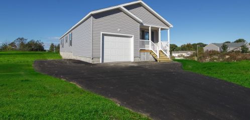 7 Sharon Way, Fremont, NH 03044 exterior