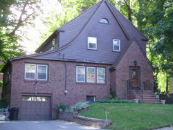 134 Mount Vernon St, Newton, MA 02465 exterior