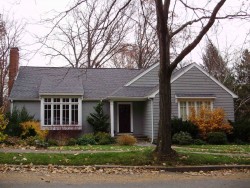 39 Rochester Rd, Newton, MA 02458 exterior