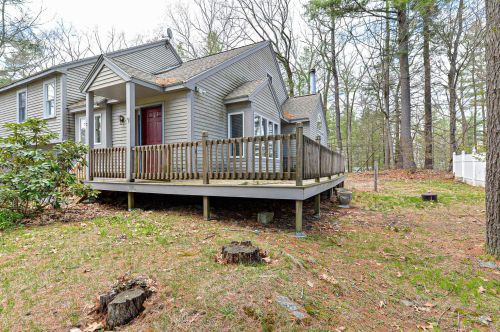3 Purington Ln, Hampton, NH 03842 exterior