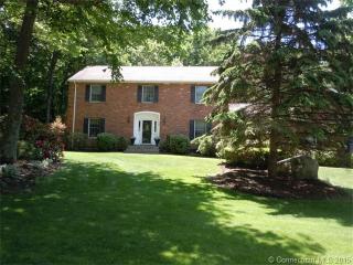 55 Putting Green Ln, Waterbury, CT 06712 exterior