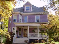 16 Bradford Rd, Newton, MA 02461 exterior