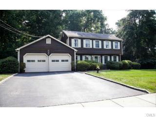 440 Harvest Ridge Rd, Stratford, CT 06614 exterior