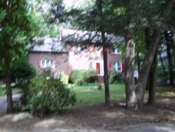 21 Kewadin Rd, Newton, MA 02468 exterior