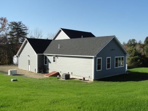 24 Old Turnpike Rd, Northwood, NH 03261 exterior
