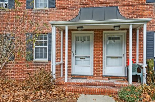 28 4Th St, Stamford, CT 06905 exterior