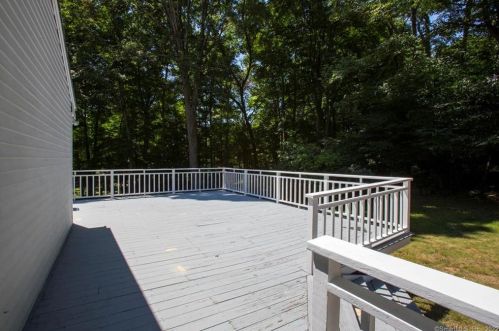 32 Arbor Rd, Stamford, CT 06903 exterior