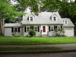 18 Baker Pl, Newton, MA 02462 exterior