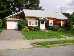 18 Bontempo Rd, Newton, MA 02459 exterior