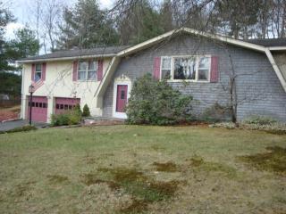 38 Philip Rd, Royalston, MA 01331 exterior