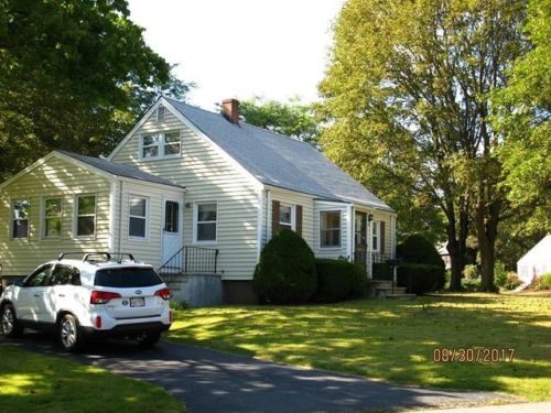 50 Cameron Rd, Norwood, MA 02062 exterior