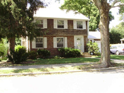 12 Fessenden St, Newton, MA 02460 exterior