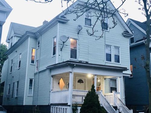 90 Devon St, Roxbury-Xing, MA 02121 exterior