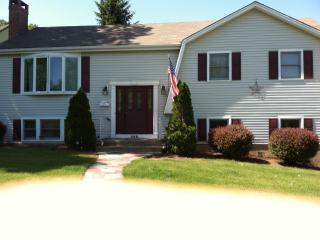 298 Newton St, Kensington, CT 06037 exterior