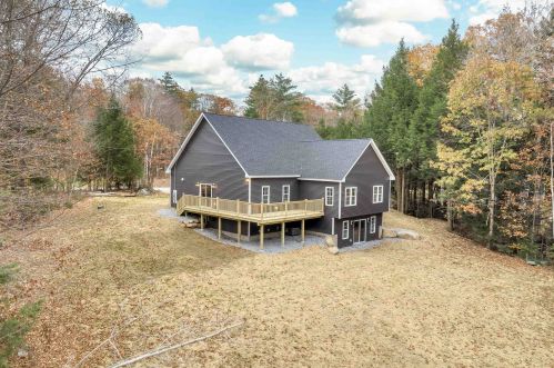 177 Tanglewood Dr, Henniker, NH 03242 exterior