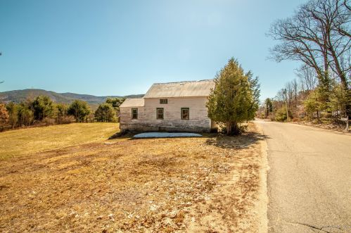 15 Hemlock Bridge Rd, Fryeburg, ME 04037 exterior