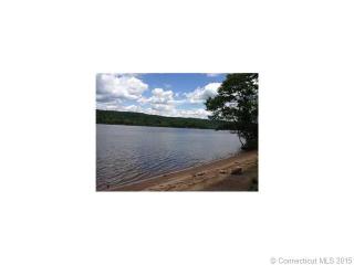 565 Saybrook Rd, Haddam, CT 06438 exterior