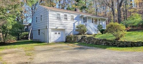 7 Read Pl, Wilton, CT 06897 exterior