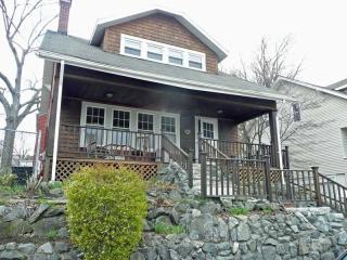 107 Sheffield Ave, Pawtucket, RI 02860 exterior