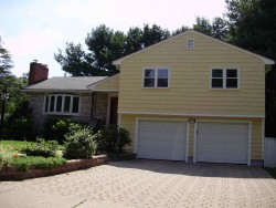 70 Dorcar Rd, Newton, MA 02459 exterior