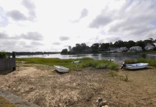21 Pinehurst Dr, Wareham, MA 02571 exterior