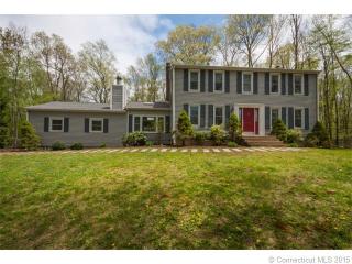 8 Victoria Ln, East-Hampton, CT 06447 exterior