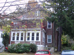 460 Lowell Ave, Newton, MA 02460 exterior