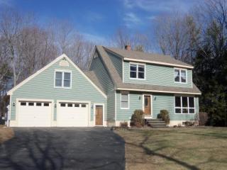 21 Kipling Rock Rd, Rochester, NH 03867 exterior