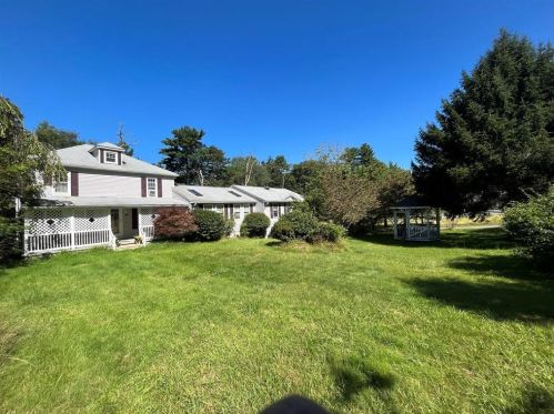 75 Chopmist Hill Rd, Glocester, RI 02814 exterior