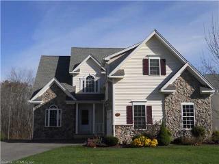 39 Sonoma Ln, Middletown, CT 06457 exterior