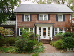 99 Ridge Ave, Newton, MA 02459 exterior